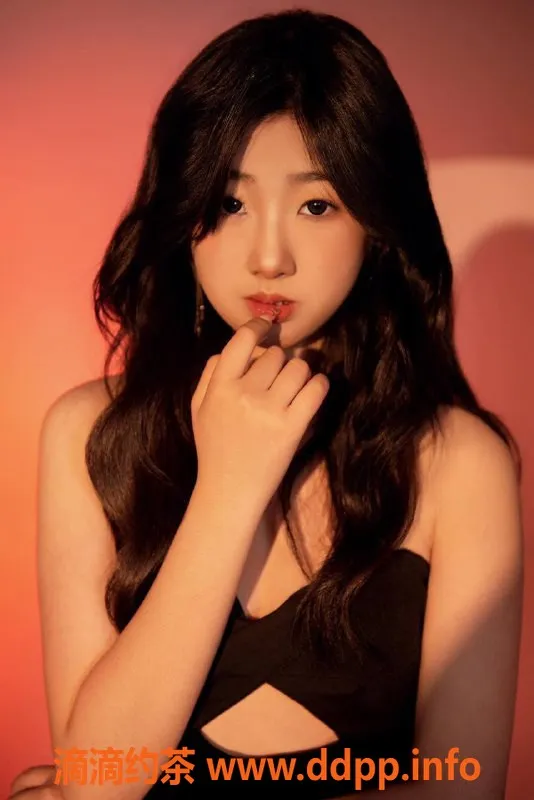 杭州上门服务资源信息,拱墅区媛媛，170cm 99斤 36B，千元享69互舔