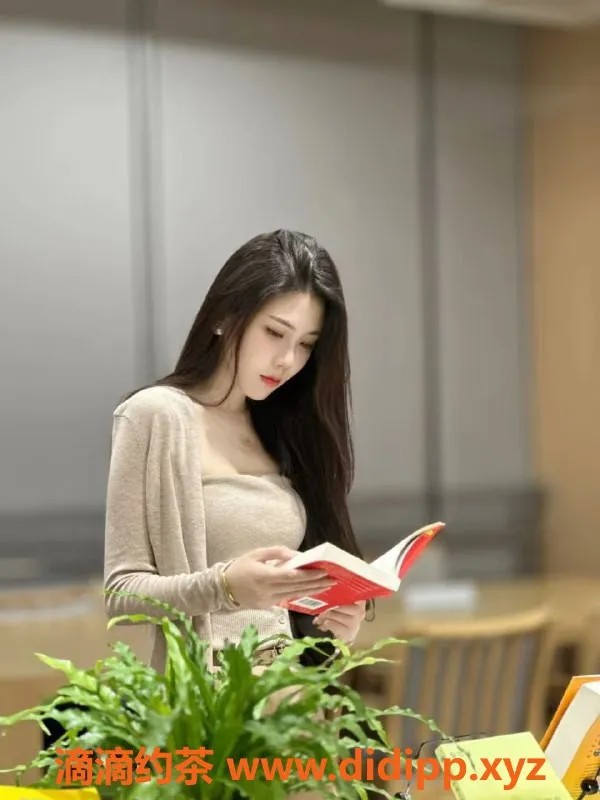 深圳楼凤-南山丹尼，1500元，深喉口爆服务等你来体验！