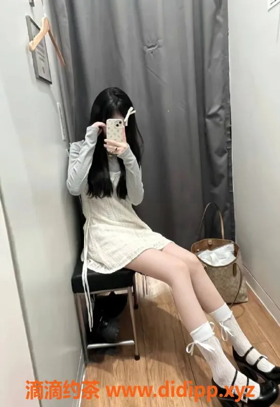 杭州上门服务-上城区嫩妹冉冉，163cm，90斤，C罩杯，千元体验