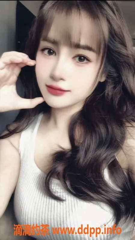 深圳楼凤资源信息,龙岗小太阳，身材比例158cm，消费500P起