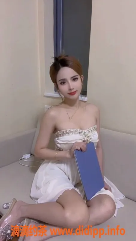 深圳楼凤资源信息,南山紫涵，698元舌吻与口爆服务