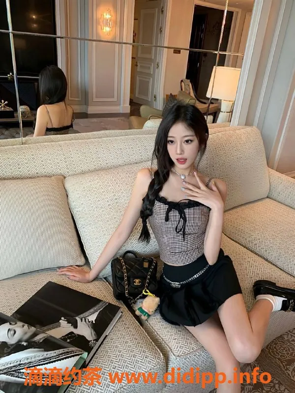 杭州上门服务-绘梨衣 165cm A4腰 完美身材 预约请速