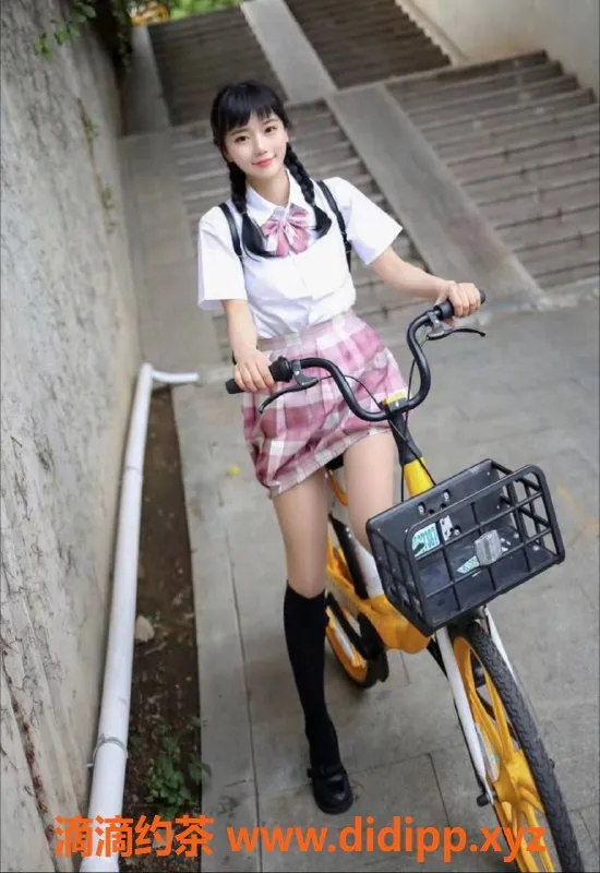 深圳楼凤-福田琳琳，3000元深喉颜射，激情服务等你体验