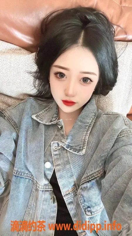 杭州楼凤-余杭区财财，166cm 23岁 C罩杯特惠服务