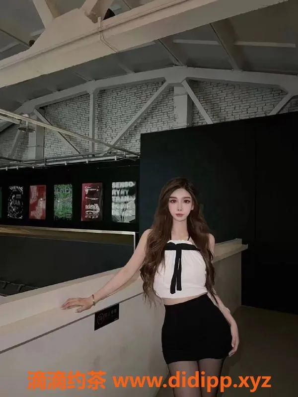 北京楼凤-朝阳诺拉：173cm模特舞蹈生，纯天然极品