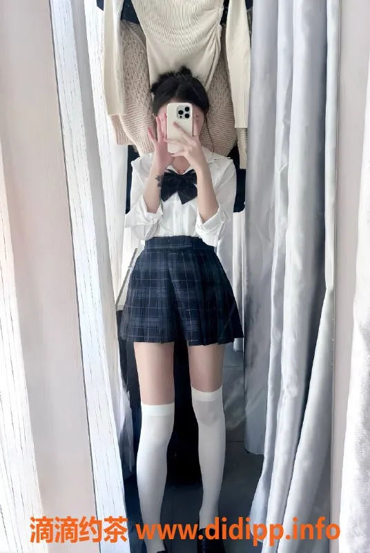 长沙楼凤资源信息,天心区18岁心心，身高165，40kg，600p起享女友式服务