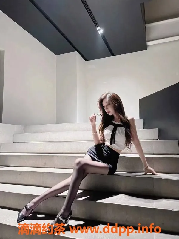 北京楼凤-朝阳诺拉：173cm模特舞蹈生，纯天然极品