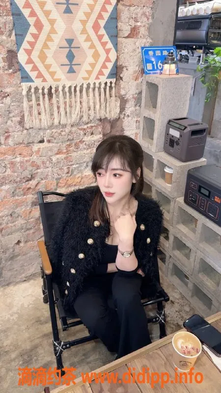 深圳楼凤资源信息,罗湖苏姝，800元花镁，服务一流！