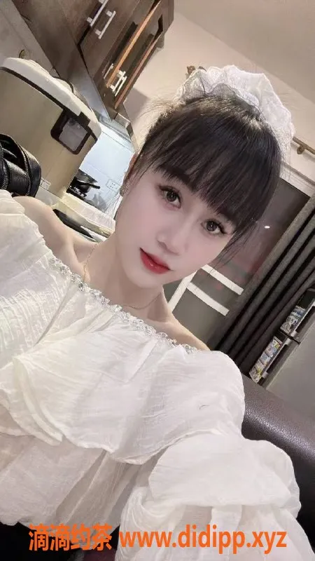 深圳楼凤-福田小倩，900元起激情服务，深喉舌吻等你来体验！