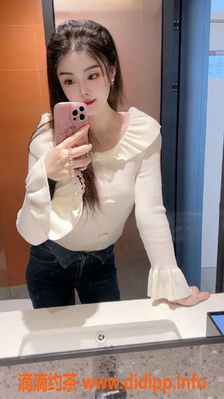 深圳楼凤资源信息,龙岗思思，高挑C杯尤物，500元起服务