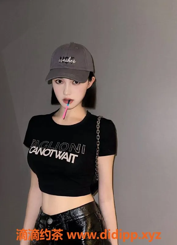 杭州楼凤-琪琪171cm，95斤，D罩杯，激情陪浴服务