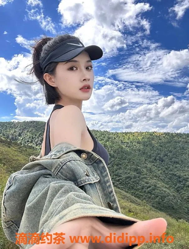 杭州楼凤-琪琪171cm，95斤，D罩杯，激情陪浴服务