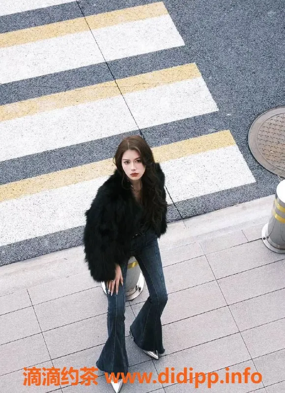 杭州上门服务-拱墅区Yoyo，身高167，90斤，1200元！