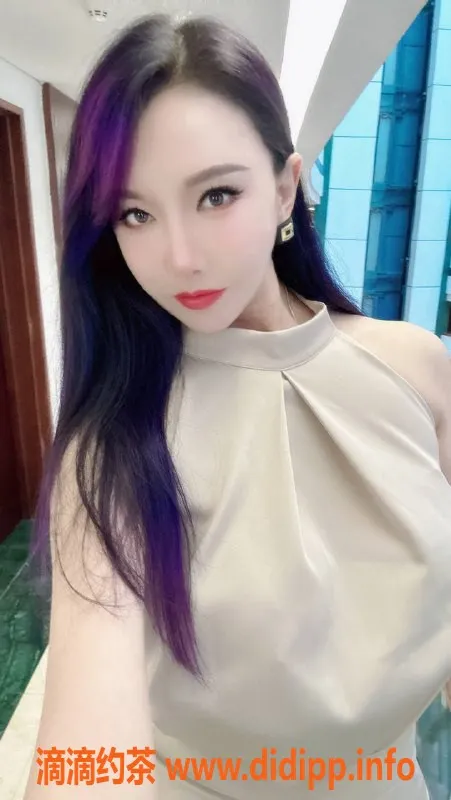 杭州楼凤-拱墅区白雪，175cm大E胸，千元享全套服务