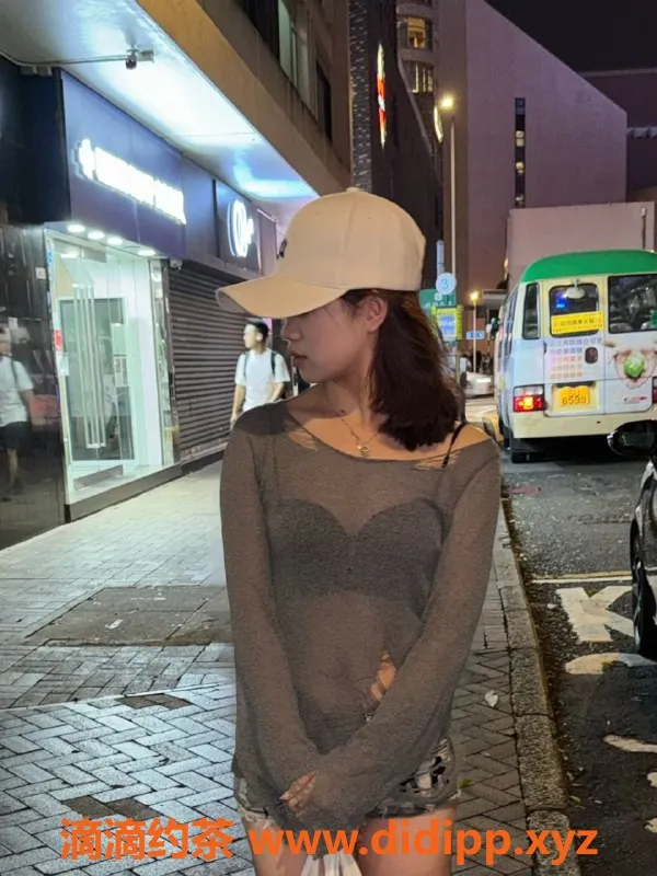 东莞楼凤资源信息,南城苏若瑶，700一、1300二，颜值超高