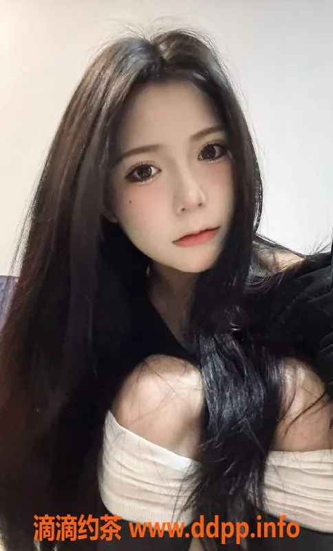 深圳楼凤-龙华小雨，私教1200P，舌吻嫩妹等你来！