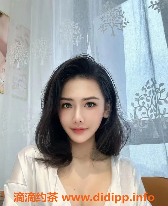 杭州楼凤-上城区新人艾米，身高164，热情服务只需600p