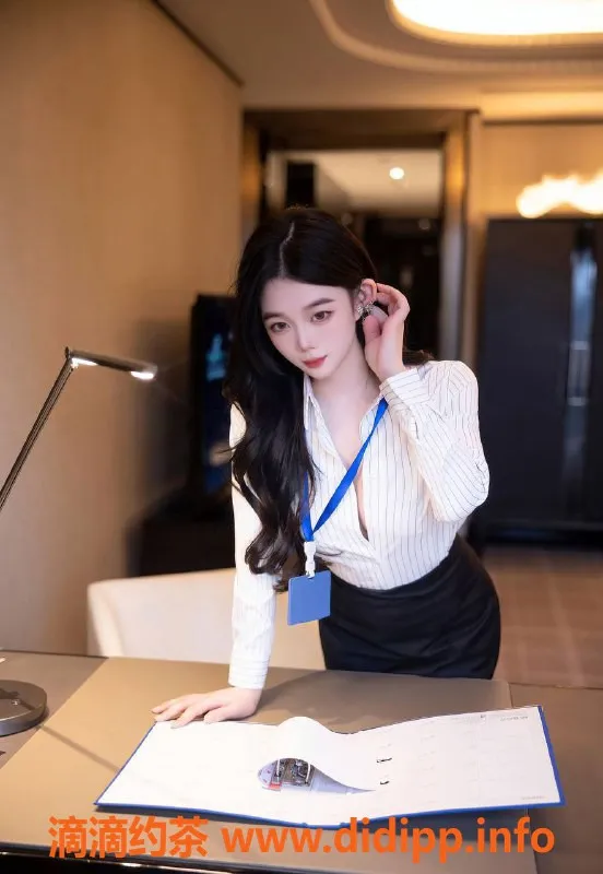 深圳楼凤-南山语嫣，700元共浴69制服服务等你体验