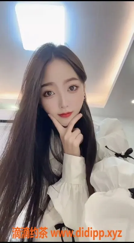 杭州楼凤-上城区温柔幼师夏沫，160cm，90斤，套餐优惠