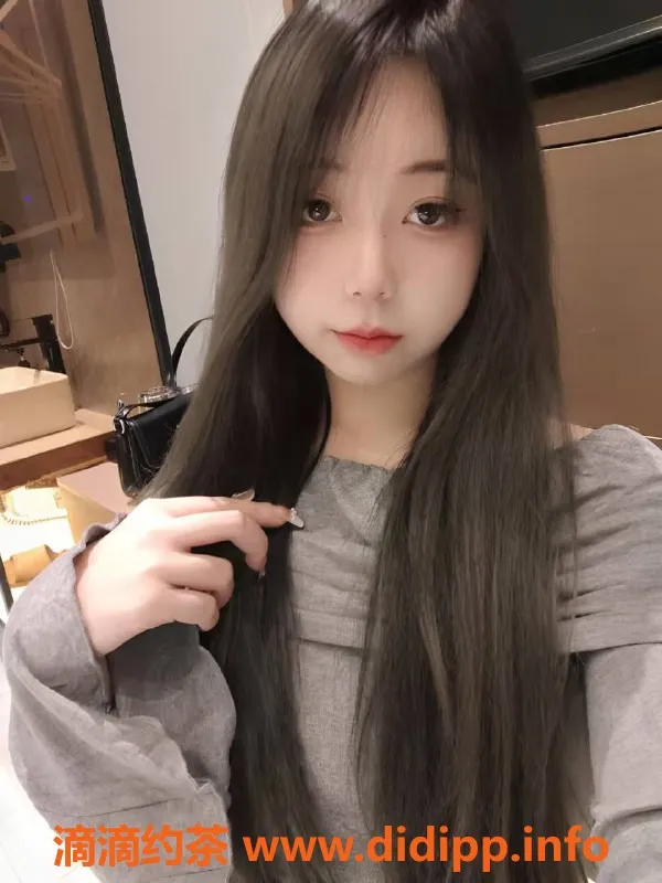 广州楼凤-海珠小怡｜500p嫩妹大胸服务等你来享