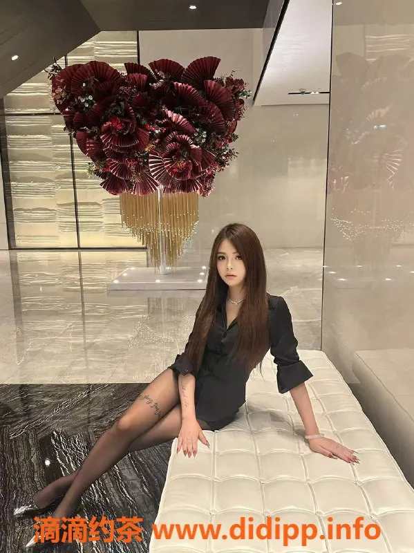 深圳楼凤-南山yoyo，850元口爆、乳交等服务等你来体验！