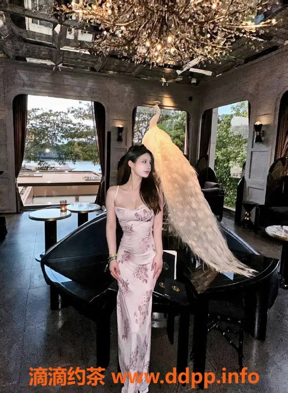 深圳楼凤-福田曦曦，2000元深喉&69服务