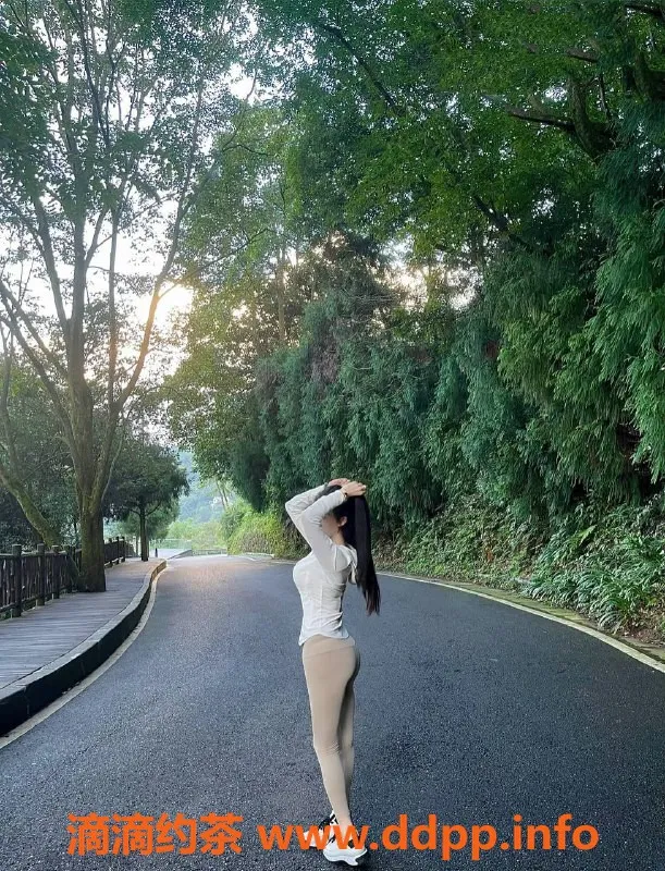 深圳楼凤-福田曦曦，2000元深喉&69服务