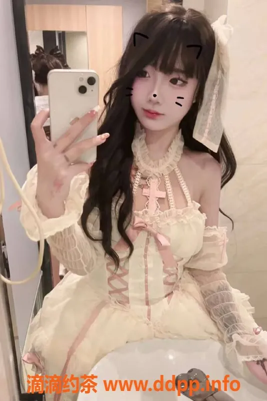 杭州上门服务-拱墅区影儿，165cm/94斤/18岁，包时3200元畅享服务！