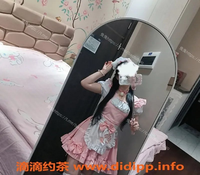 深圳楼凤-深圳福田粉粉嫩嫩萝莉白虎，1400元起