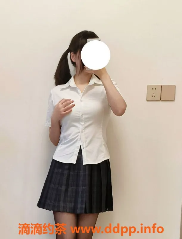 上海楼凤资源信息,浦东小海棠 163CM 54KG 36C嫩妹价位优惠