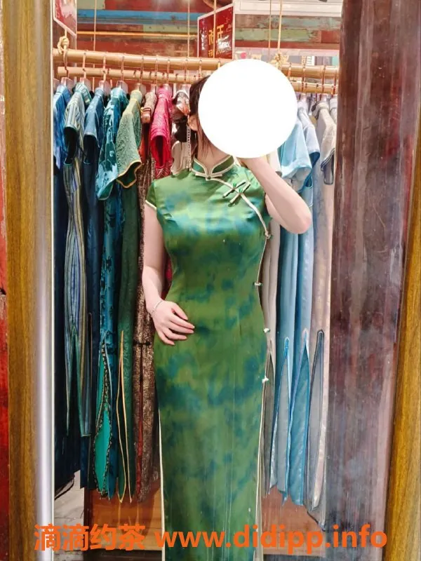 上海楼凤-浦东小海棠 163CM 54KG 36C嫩妹价位优惠