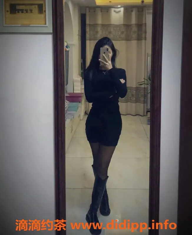 杭州上门服务资源信息,拱墅区徐一一，168CM，45KG，青春服务