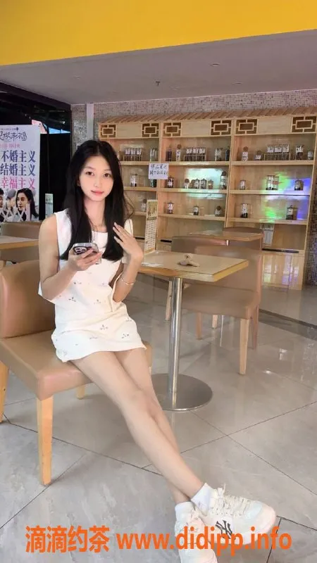 深圳楼凤资源信息,宝安小曦 170cm B罩杯 实惠900P开始