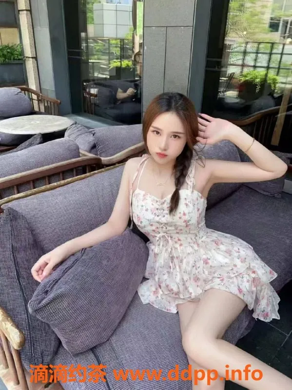 深圳楼凤-龙华飞飞，800元超值服务体验