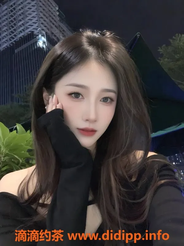 深圳楼凤-南山草莓，160cm身材比例，价格实惠，服务佳！