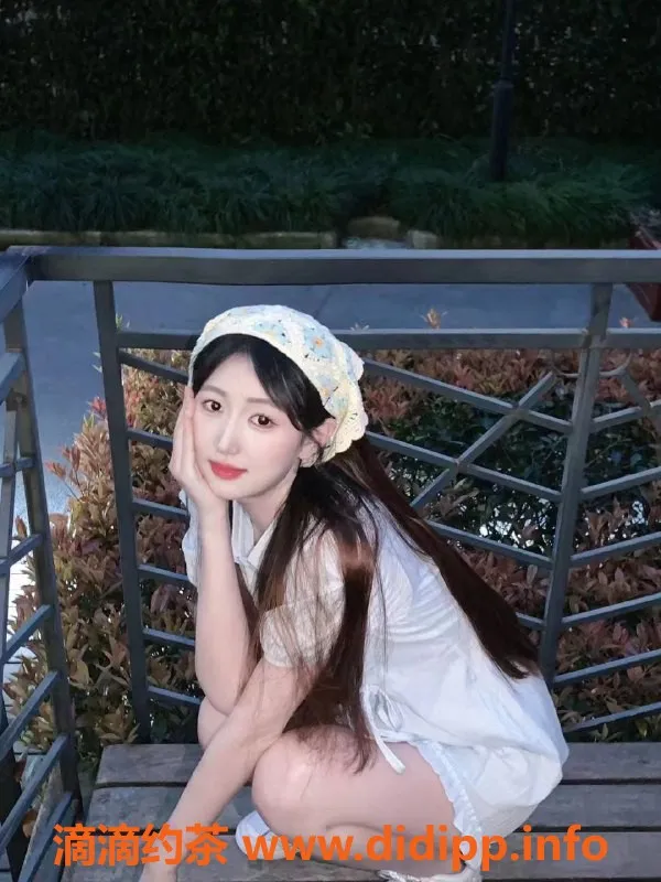 杭州-依依：肌肤白皙，高颜值御姐，身高168，价位800起
