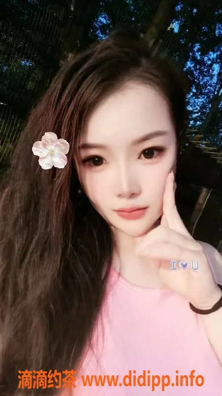 南京楼凤资源信息,建邺区金纱，24岁少妇，500元超值服务