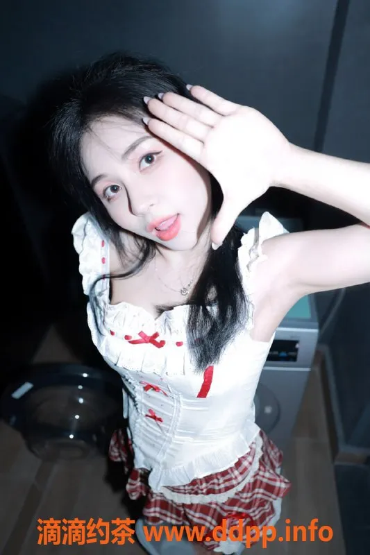 深圳楼凤资源信息,深圳福田七七，158C，44KG，可享三千元档服务