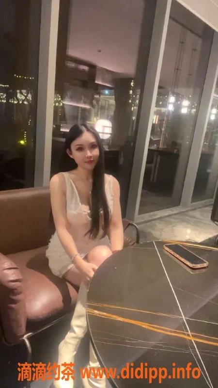 广州楼凤-广州御姐婉儿，长腿大胸水费仅2000p