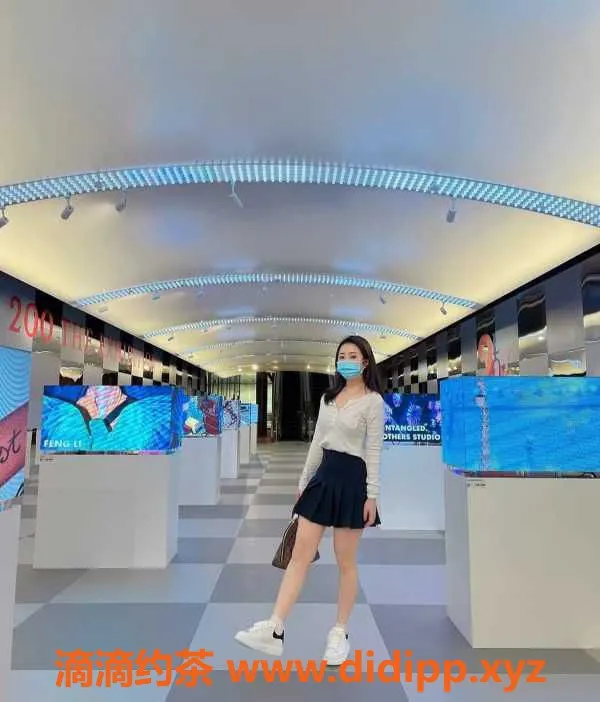 广州楼凤资源信息,天河车陂D小曼希，166cm身高，25岁全套服务