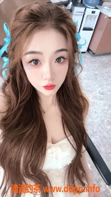 深圳楼凤-龙岗萧雅御姐，千元大胸服务等你来体验