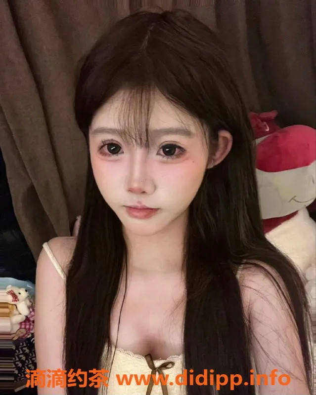 成都楼凤资源信息,青岛17岁高挑妹，身高168，颜值在线，服务超值