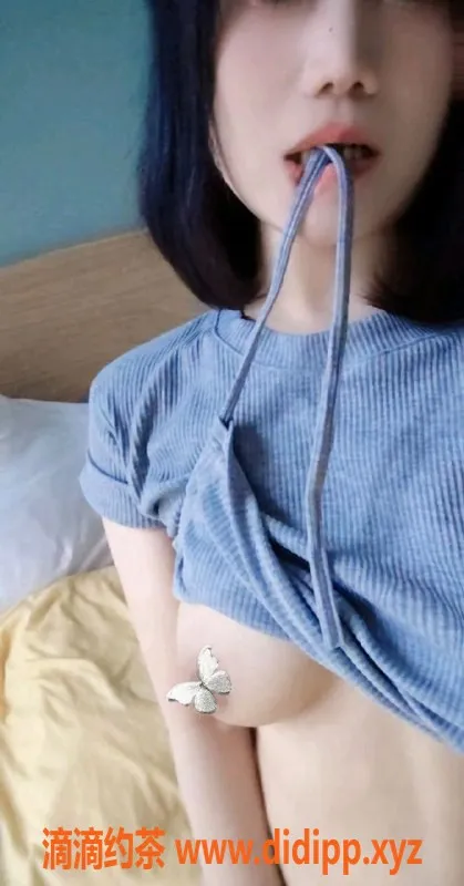 深圳楼凤-罗湖九儿，千元服务，大胸美女舌吻体验