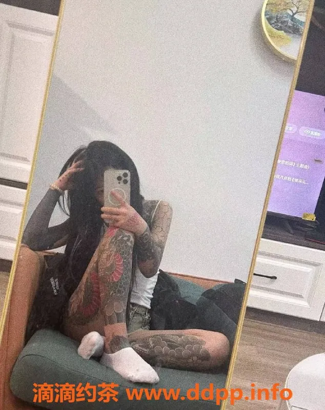 成都楼凤资源信息,成都小贝，17岁娇小排骨精，600元一次服务