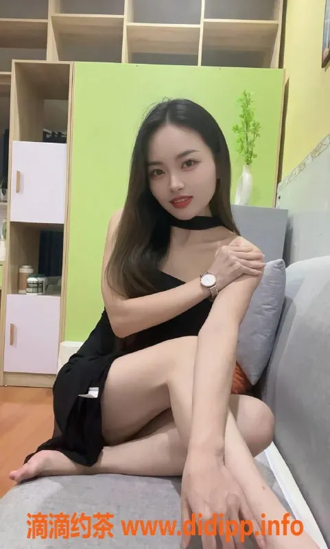 长沙楼凤资源信息,开福区嫩妹伊依，158cm 44kg，服务超赞！