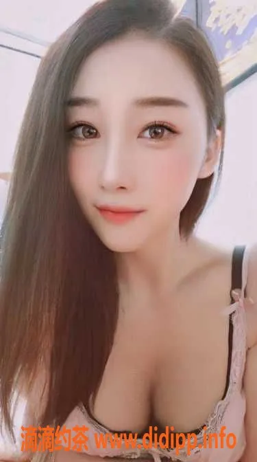 广州楼凤资源信息,广州天河小雪，26岁性感风骚，超值体验只需500元