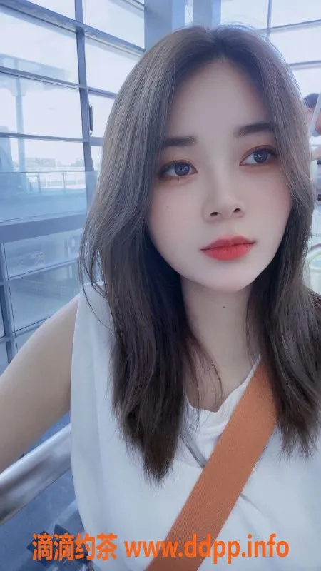 杭州楼凤资源信息,拱墅区月月，160cm身材26岁，热情服务仅600