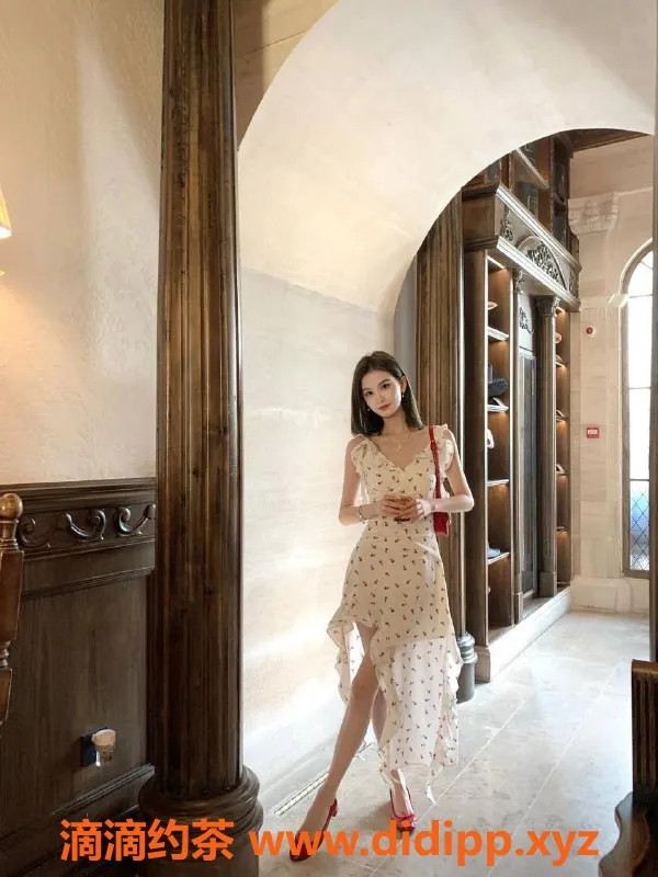 深圳楼凤-南山CC，1000元/小时，超值体验等你来！