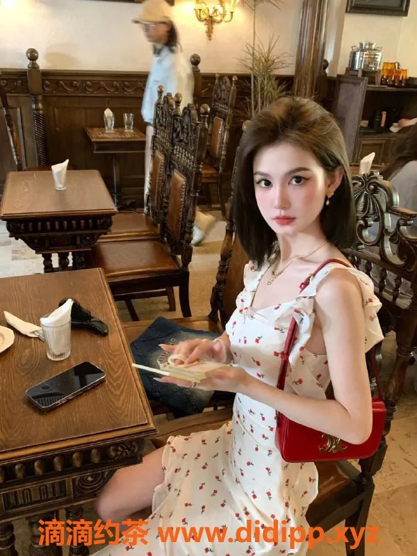 深圳楼凤-南山CCC，身材诱惑，服务超赞