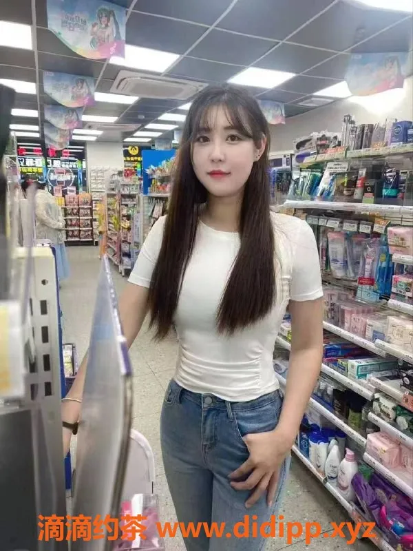 东莞楼凤-寮步可乐，身材火辣，服务超赞！